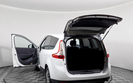 Renault Scenic III, 2010 год, 699 000 рублей, 8 фотография