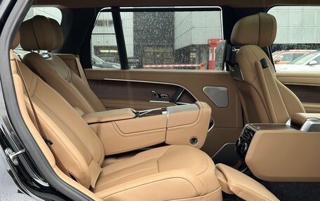 Land Rover Range Rover IV рестайлинг, 2025 год, 29 980 000 рублей, 13 фотография