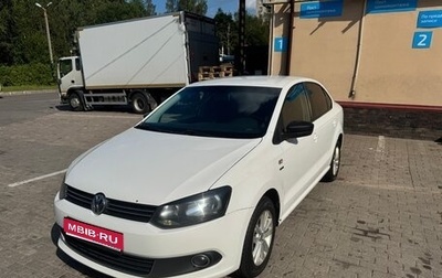 Volkswagen Polo VI (EU Market), 2013 год, 670 000 рублей, 1 фотография