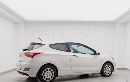 Hyundai i30 II рестайлинг, 2013 год, 700 000 рублей, 3 фотография