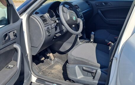 Skoda Yeti I рестайлинг, 2012 год, 630 000 рублей, 17 фотография