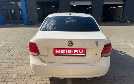 Volkswagen Polo VI (EU Market), 2013 год, 670 000 рублей, 3 фотография