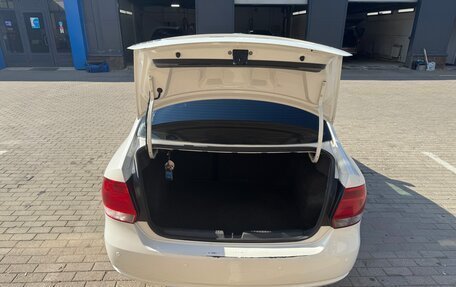 Volkswagen Polo VI (EU Market), 2013 год, 670 000 рублей, 10 фотография
