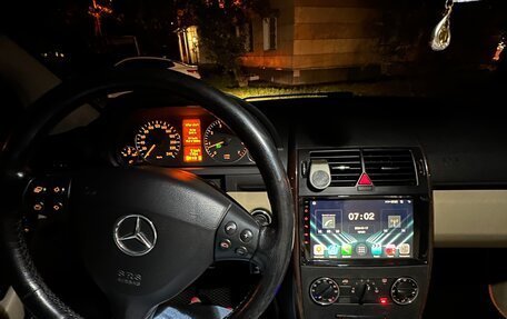 Mercedes-Benz A-Класс, 2005 год, 800 000 рублей, 6 фотография