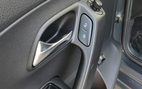 Volkswagen Polo VI (EU Market), 2012 год, 690 000 рублей, 16 фотография