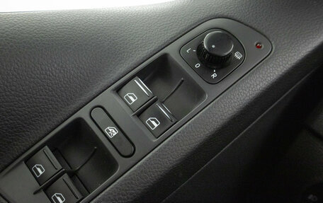 Volkswagen Tiguan I, 2010 год, 1 099 000 рублей, 24 фотография