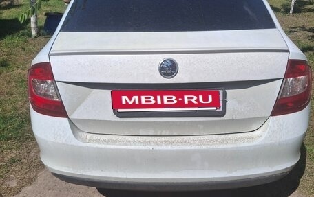 Skoda Rapid I, 2015 год, 500 000 рублей, 3 фотография
