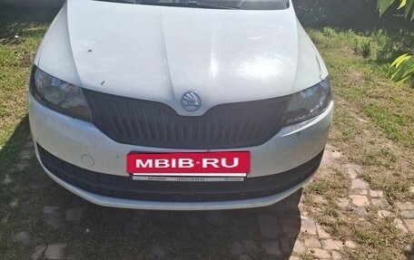 Skoda Rapid I, 2015 год, 500 000 рублей, 2 фотография