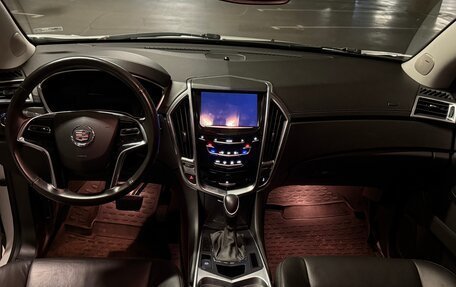 Cadillac SRX II рестайлинг, 2014 год, 2 000 000 рублей, 8 фотография