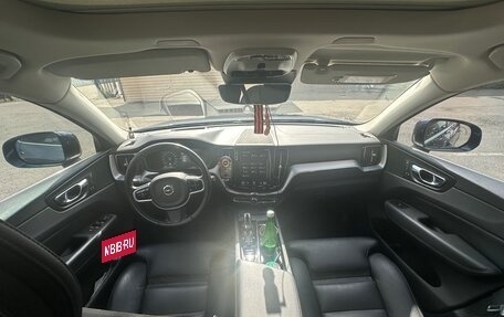 Volvo XC60 II, 2019 год, 4 500 000 рублей, 3 фотография