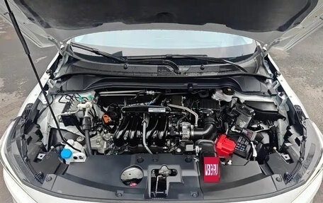 Honda Vezel, 2023 год, 1 751 000 рублей, 14 фотография