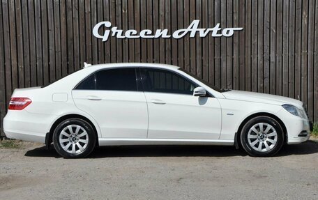 Mercedes-Benz E-Класс, 2012 год, 1 320 000 рублей, 6 фотография