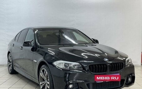 BMW 5 серия, 2011 год, 1 420 000 рублей, 2 фотография