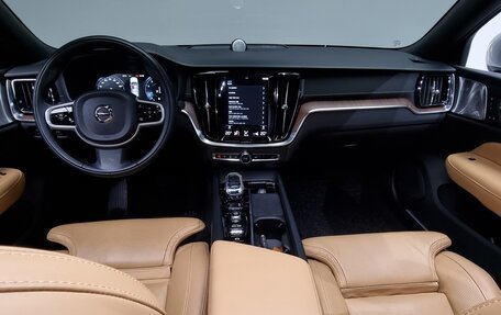 Volvo S60 III, 2021 год, 2 786 000 рублей, 6 фотография