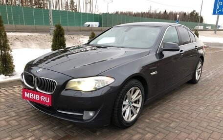 BMW 5 серия, 2010 год, 1 700 000 рублей, 3 фотография