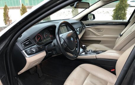 BMW 5 серия, 2010 год, 1 700 000 рублей, 13 фотография