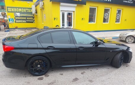 BMW 5 серия, 2018 год, 3 800 000 рублей, 11 фотография