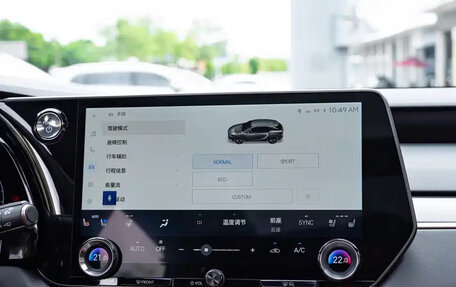 Lexus RX IV рестайлинг, 2023 год, 6 860 000 рублей, 20 фотография