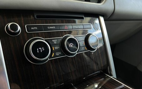 Land Rover Range Rover IV рестайлинг, 2015 год, 3 699 000 рублей, 15 фотография
