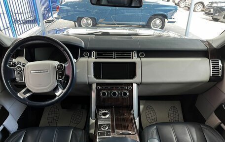 Land Rover Range Rover IV рестайлинг, 2015 год, 3 699 000 рублей, 10 фотография