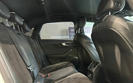 Audi A4, 2017 год, 1 949 000 рублей, 14 фотография
