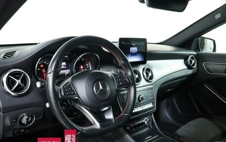 Mercedes-Benz GLA, 2017 год, 2 100 000 рублей, 13 фотография