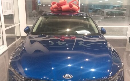KIA K5, 2020 год, 2 400 000 рублей, 1 фотография