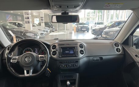 Volkswagen Tiguan I, 2016 год, 1 600 000 рублей, 14 фотография