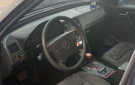 Mercedes-Benz C-Класс, 1998 год, 260 000 рублей, 6 фотография