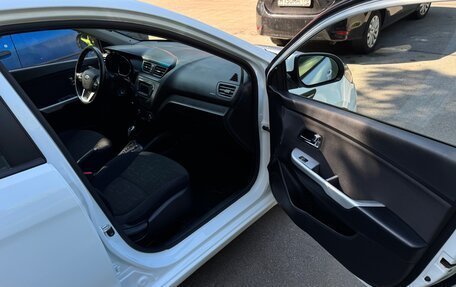 KIA Rio III рестайлинг, 2014 год, 840 000 рублей, 11 фотография