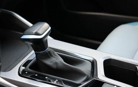Geely Emgrand, 2023 год, 1 799 000 рублей, 13 фотография