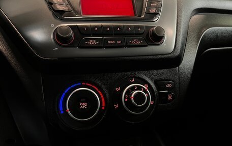 KIA Rio III рестайлинг, 2015 год, 1 189 000 рублей, 14 фотография