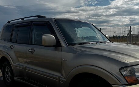 Mitsubishi Pajero III рестайлинг, 2004 год, 980 000 рублей, 21 фотография