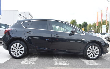 Opel Astra J, 2011 год, 680 000 рублей, 9 фотография
