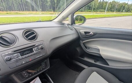 SEAT Ibiza IV рестайлинг 2, 2014 год, 799 000 рублей, 12 фотография