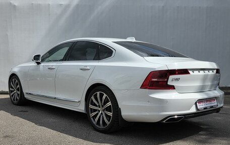 Volvo S90 II рестайлинг, 2018 год, 2 700 000 рублей, 7 фотография
