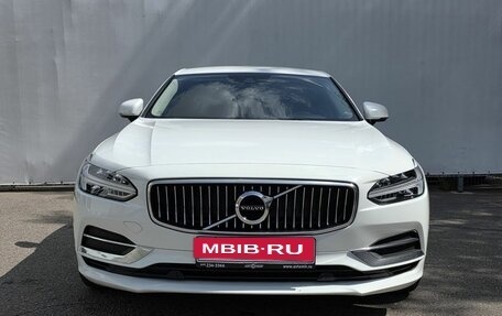 Volvo S90 II рестайлинг, 2018 год, 2 700 000 рублей, 2 фотография