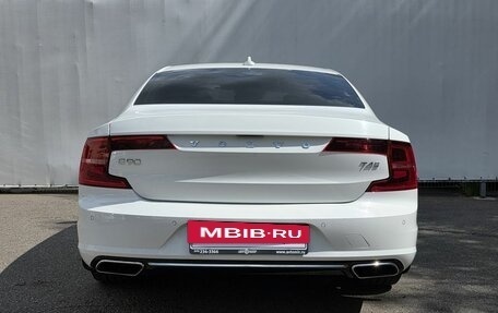 Volvo S90 II рестайлинг, 2018 год, 2 700 000 рублей, 6 фотография