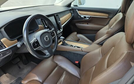Volvo S90 II рестайлинг, 2018 год, 2 700 000 рублей, 9 фотография