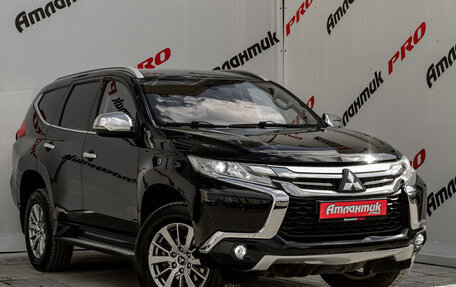 Mitsubishi Pajero Sport III рестайлинг, 2018 год, 2 800 000 рублей, 3 фотография