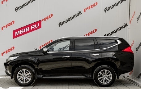 Mitsubishi Pajero Sport III рестайлинг, 2018 год, 2 800 000 рублей, 8 фотография