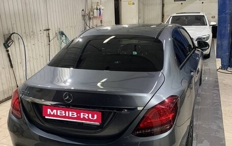 Mercedes-Benz C-Класс, 2020 год, 3 000 000 рублей, 5 фотография