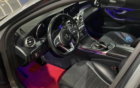 Mercedes-Benz C-Класс, 2020 год, 3 000 000 рублей, 10 фотография