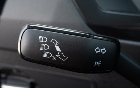 Volkswagen Tiguan II, 2019 год, 2 314 000 рублей, 14 фотография
