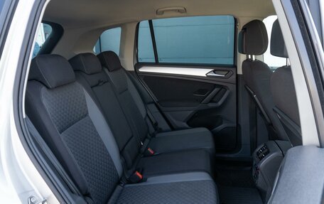 Volkswagen Tiguan II, 2019 год, 2 314 000 рублей, 18 фотография