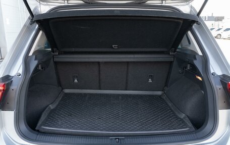 Volkswagen Tiguan II, 2019 год, 2 314 000 рублей, 23 фотография