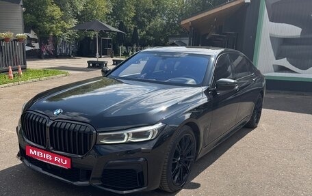 BMW 7 серия, 2021 год, 8 290 000 рублей, 2 фотография