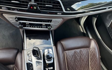 BMW 7 серия, 2021 год, 8 290 000 рублей, 7 фотография