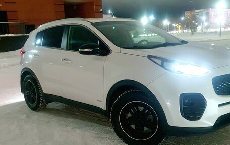 KIA Sportage IV рестайлинг, 2018 год, 2 490 000 рублей, 2 фотография