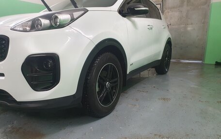 KIA Sportage IV рестайлинг, 2018 год, 2 490 000 рублей, 15 фотография